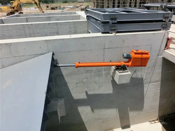 液壓?jiǎn)㈤]機(jī)